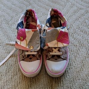 Coach high top fold over